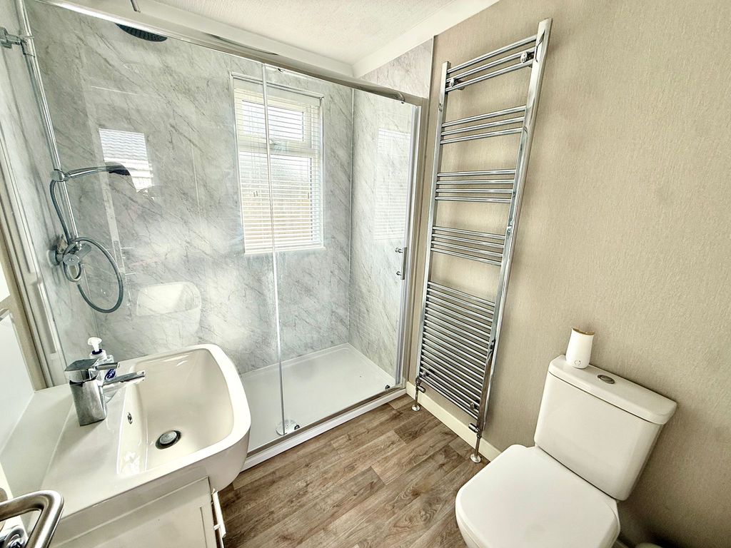 Peppercorn Park Green Lane